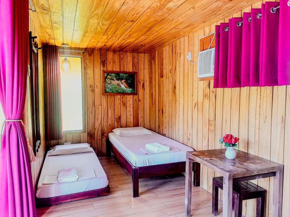Pastora Homestay Mabinay ภายนอก รูปภาพ