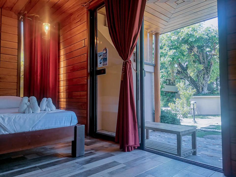Pastora Homestay Mabinay ภายนอก รูปภาพ